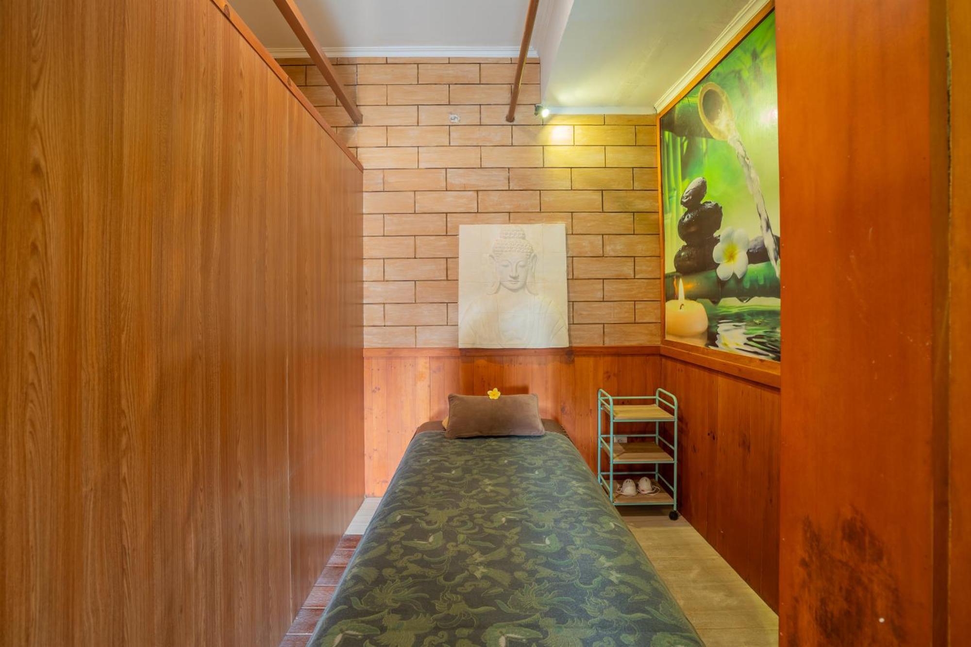 Nirmala Guest House Surf Keramas Ngoại thất bức ảnh