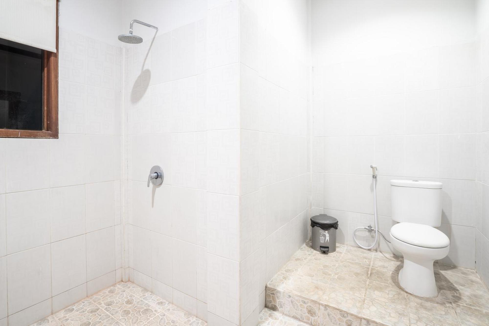 Nirmala Guest House Surf Keramas Ngoại thất bức ảnh