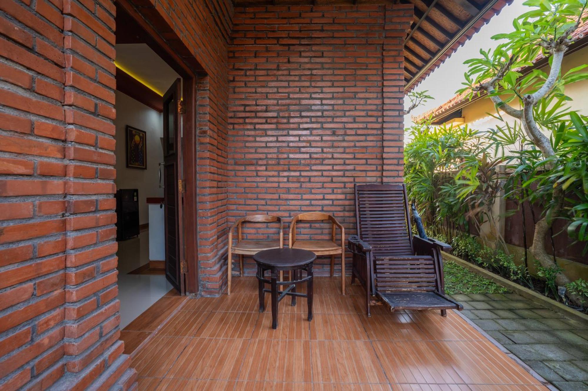 Nirmala Guest House Surf Keramas Ngoại thất bức ảnh